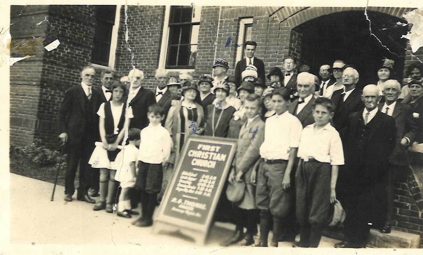 First congregation at the Gwynne Institute